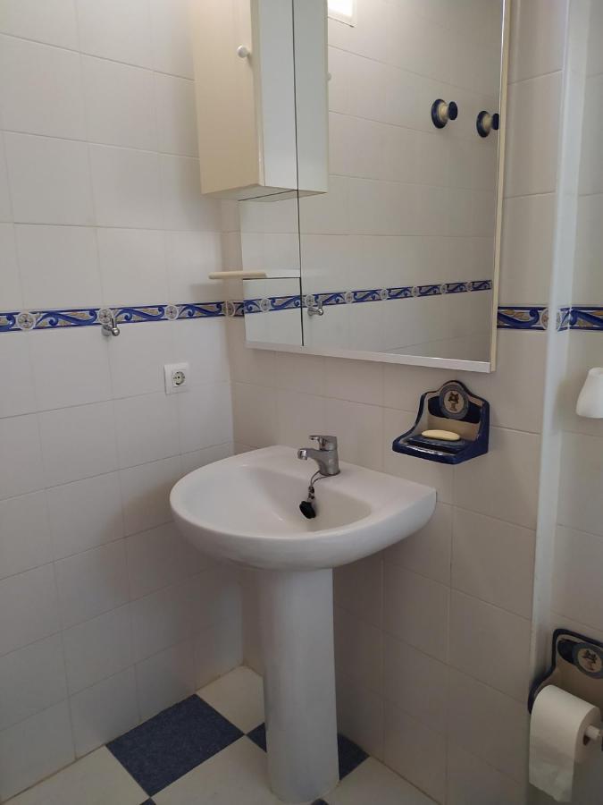 Chalet Adosado Con Azotea Andaluza Y Patio, Junto A La Playa Isla Cristina Luaran gambar