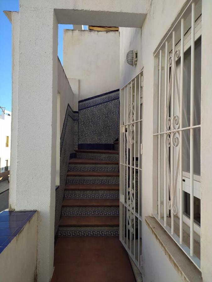 Chalet Adosado Con Azotea Andaluza Y Patio, Junto A La Playa Isla Cristina Luaran gambar